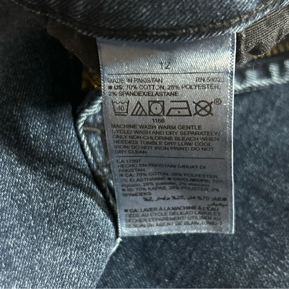 Old Navy Rockstar Super Skinny Mid-Rise Jeans Size 12 - Picture 8 of 10